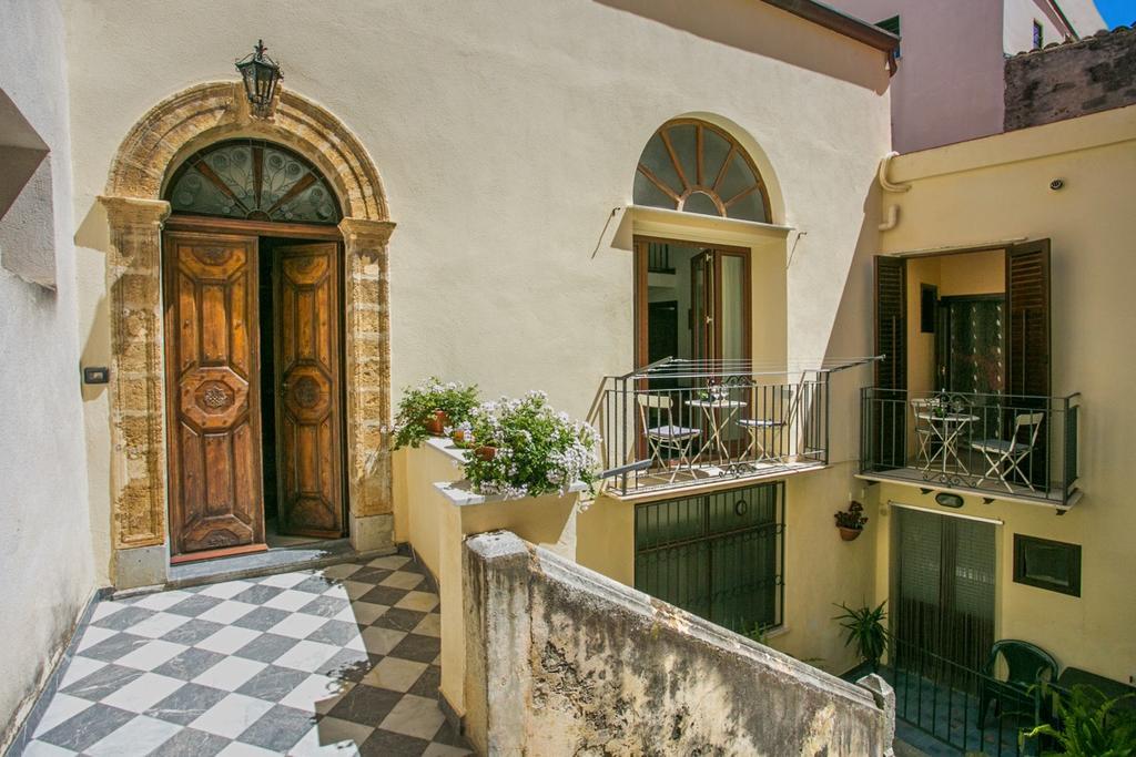La Triscele Apartamento Cefalú Exterior foto